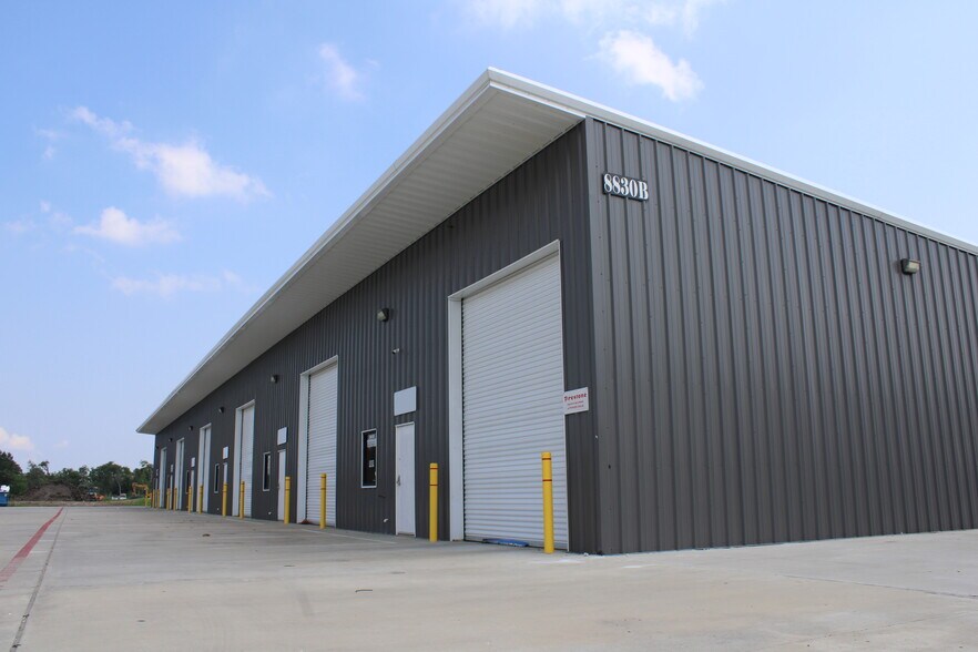 8830 FM 3180, Baytown, TX à louer - Photo du bâtiment - Image 1 de 9
