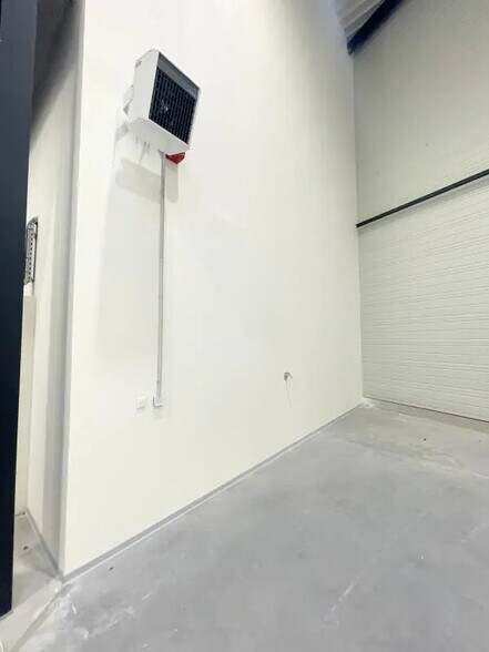 Flex dans Osny à louer - Photo intérieure - Image 3 de 10