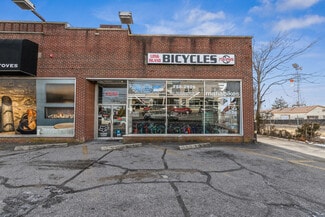 More details for 318 E Main St, Patchogue, NY - Retail for Sale