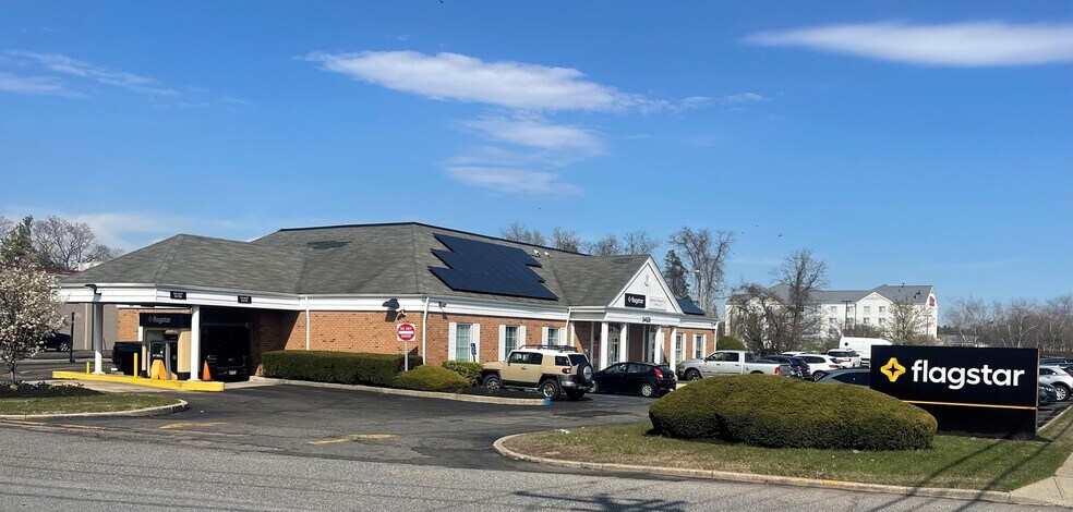 3425 Veterans Memorial Hwy, Ronkonkoma, NY à louer - Photo du bâtiment - Image 1 de 2