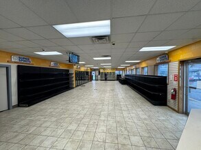 27 W Birch St, Saint Joseph, MN for lease Interior Photo- Image 2 of 8
