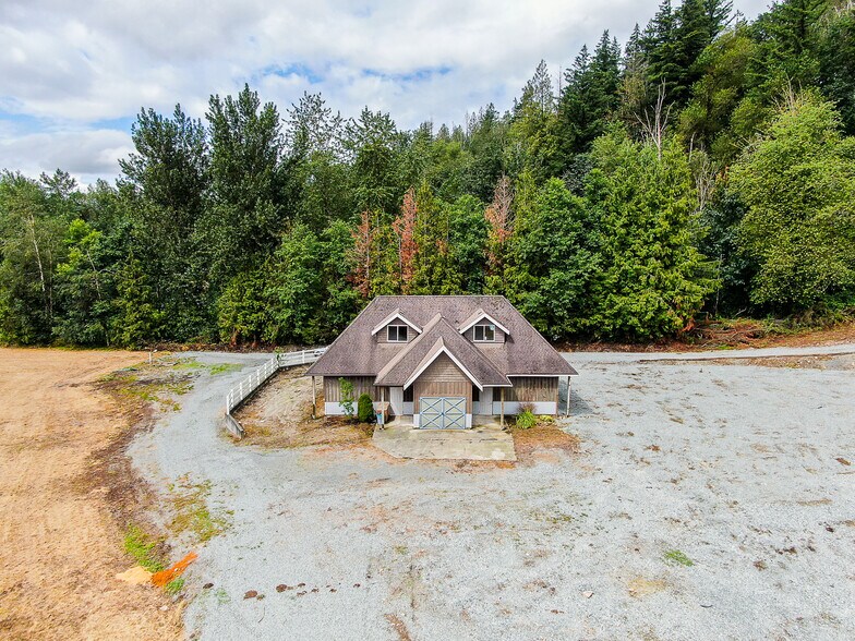 3051 Eldridge Rd, Abbotsford, BC à vendre - Photo du bâtiment - Image 3 de 22