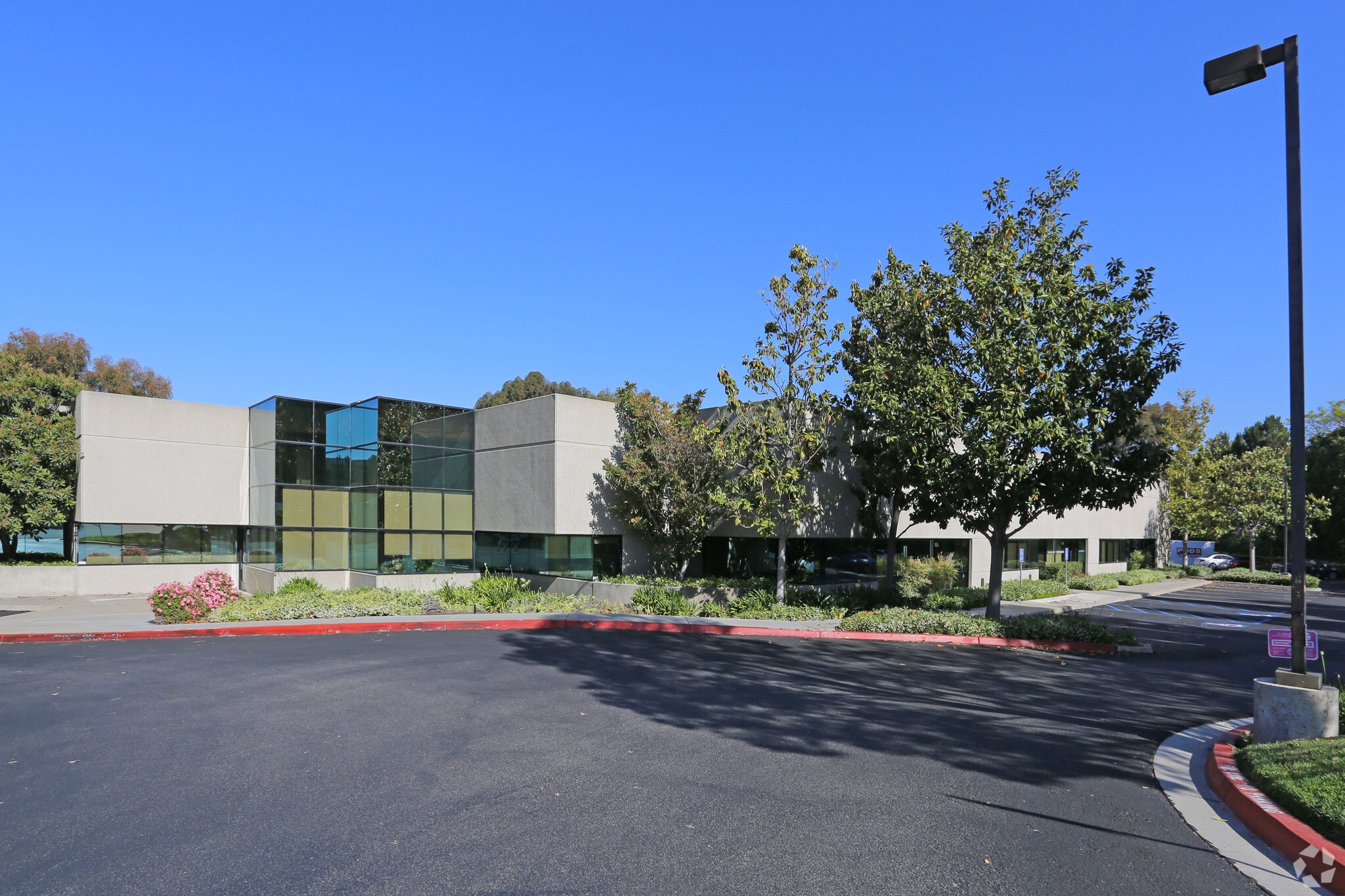 5931 Sea Lion Pl, Carlsbad, CA for lease Primary Photo- Image 1 of 16