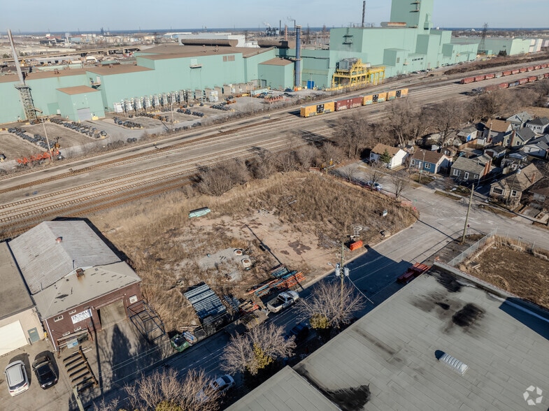 49 Dunbar Ave, Hamilton, ON for sale - Primary Photo - Image 1 of 1