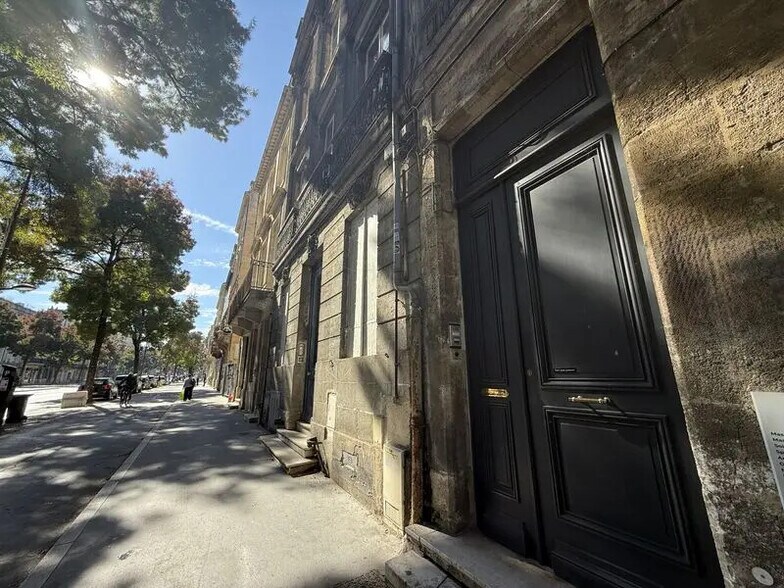Bureau dans Bordeaux à louer - Photo du bâtiment - Image 3 de 3