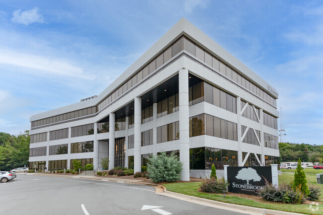 More details for 3300 Battleground Ave, Greensboro, NC - Office for Lease