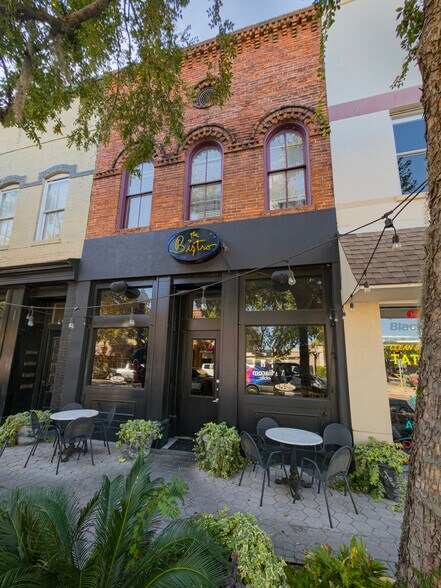 128-130 N Ashley St, Valdosta, GA à vendre - Photo du bâtiment - Image 2 de 58