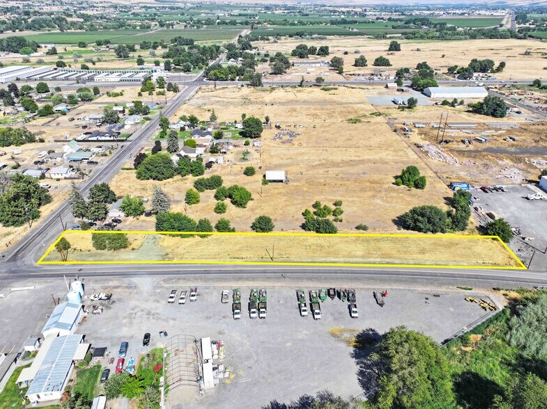 3304 W Birchfield Rd, Yakima, WA à vendre - Photo du bâtiment - Image 3 de 7