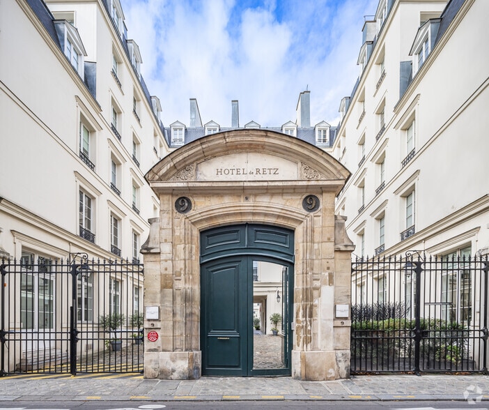 9 Rue Charlot, Paris for lease - Building Photo - Image 2 of 18