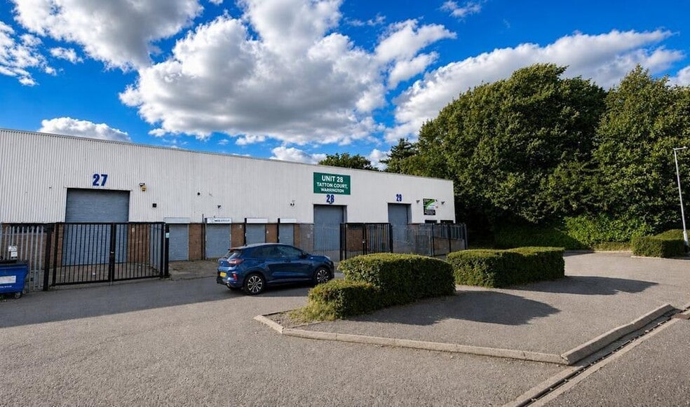 Kingsland Gran, Warrington à vendre - Photo du bâtiment - Image 2 de 12