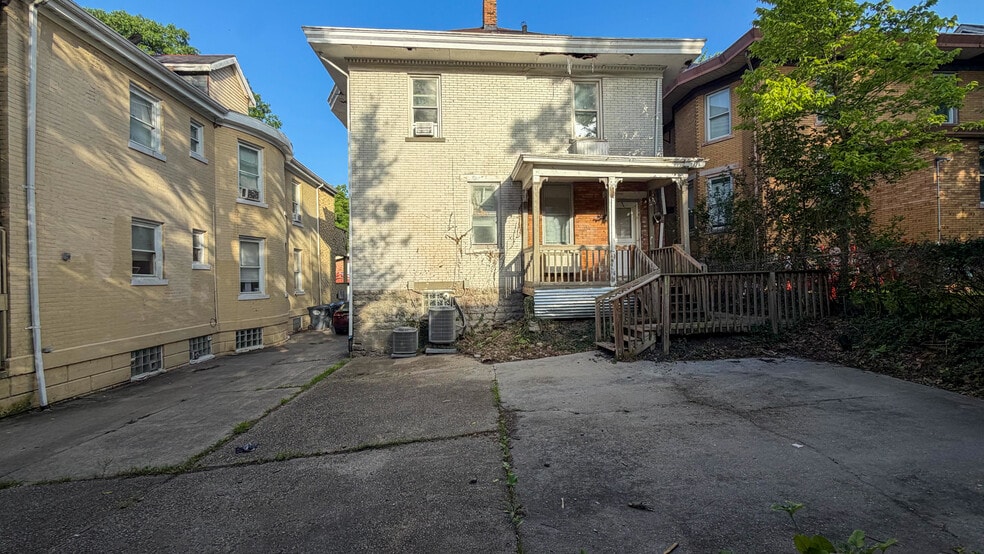 2478 Paris St, Cincinnati, OH for sale - Building Photo - Image 3 of 41