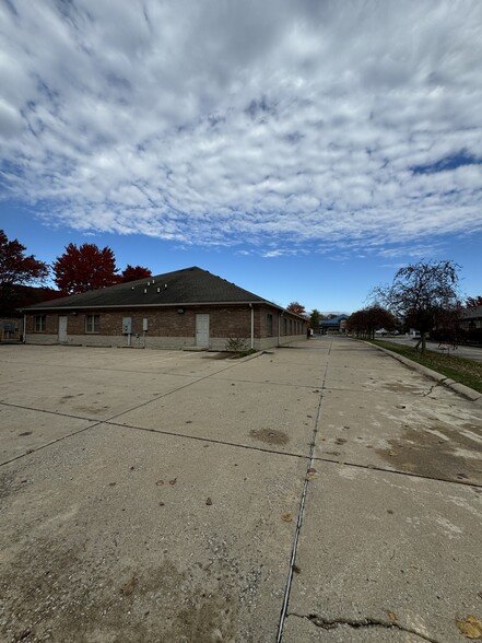 3731 Rome Dr, Lafayette, IN for lease - Building Photo - Image 2 of 2