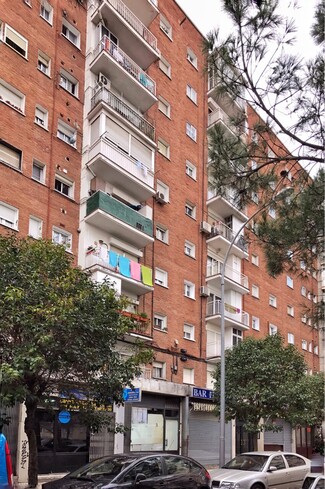 Plus de détails pour Plaza San Juan de Covas, 3, Alcorcón - Multi-résidentiel à vendre