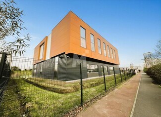 More details for Rue Du Grand Noyer, Bondoufle - Industrial for Sale