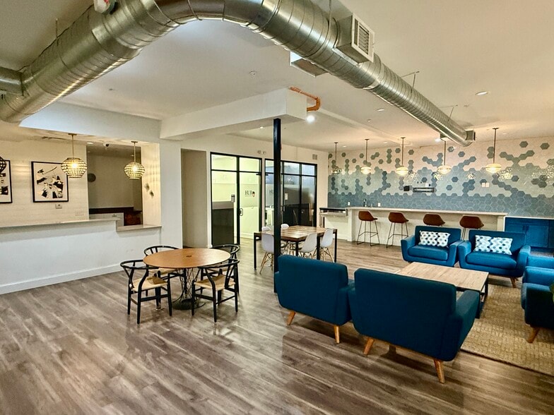 1145-1155 Hightower Trl, Atlanta, GA for lease - Interior Photo - Image 2 of 21