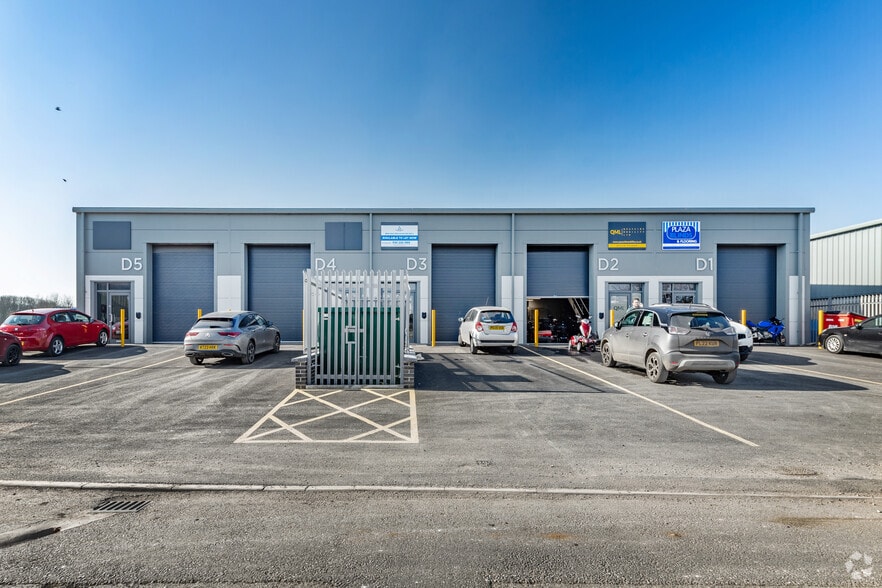 53 Minerva Rd, Lancaster for lease - Building Photo - Image 3 of 4