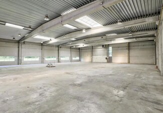 Plus de détails pour Local d'activités à louer