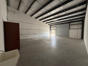 15349 Summit Park Dr, Montgomery, TX for lease Interior Photo- Image 2 of 4