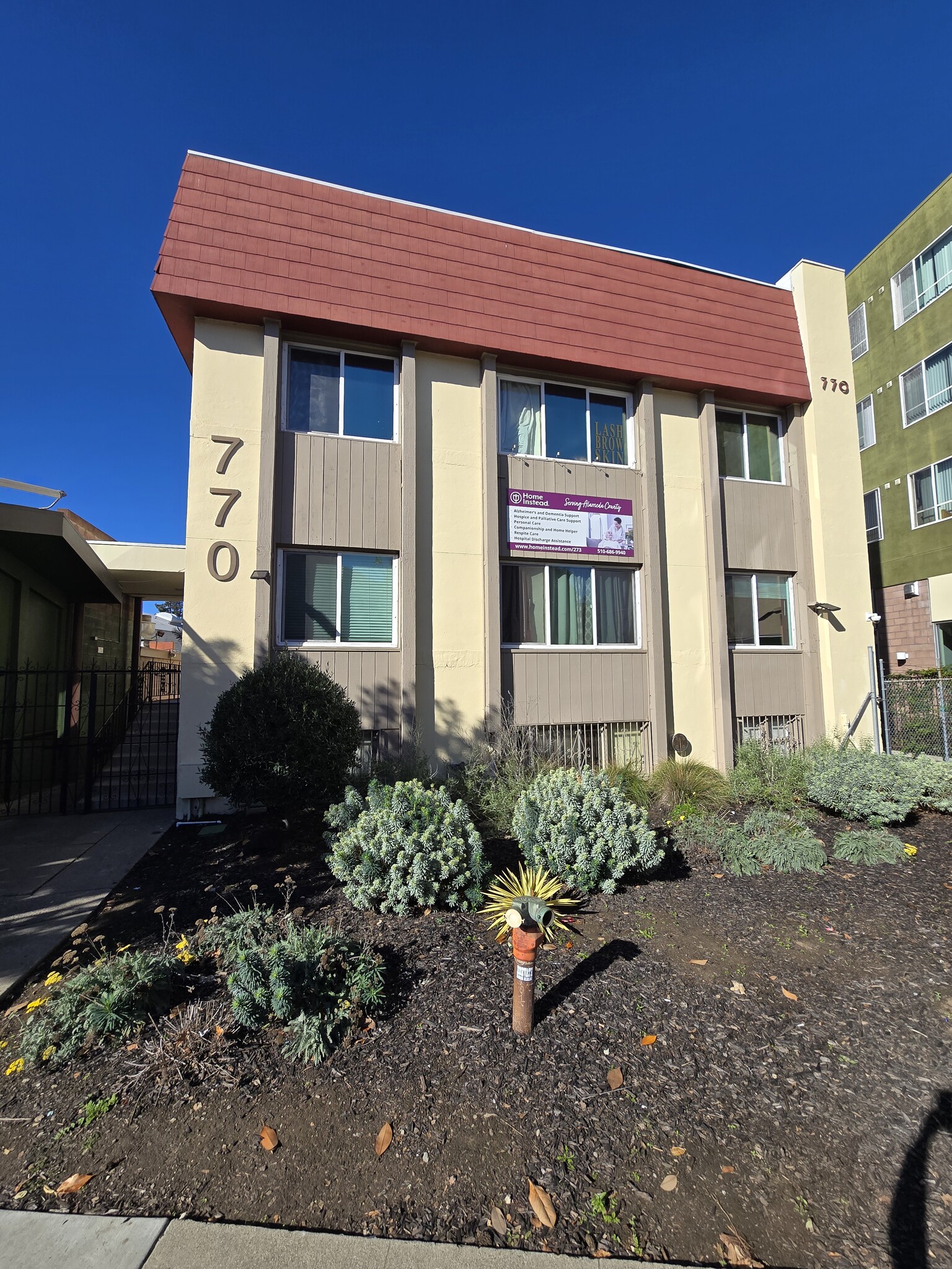 762-770 A Street portfolio of 2 properties for sale on LoopNet.ca Primary Photo- Image 1 of 11