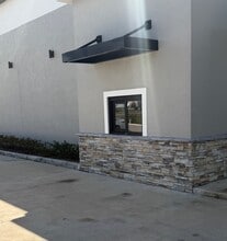 1465 SW 4th St, Cape Coral, FL for lease Building Photo- Image 1 of 3