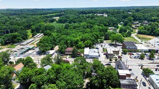 Plus de détails pour 38 Sycamore St, Jefferson, GA - Bureau à vendre