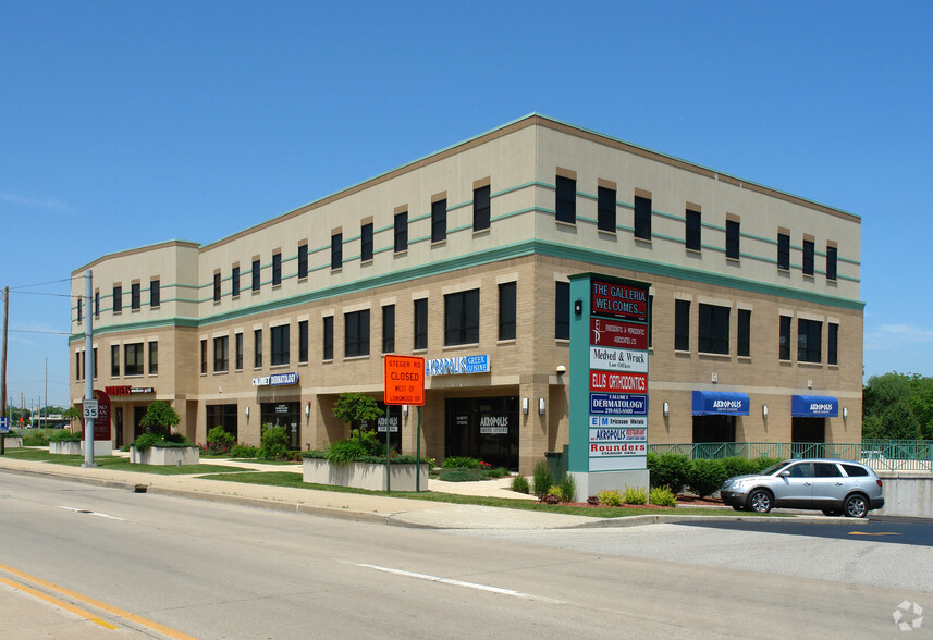 275 Joliet St, Dyer, IN for sale - Primary Photo - Image 1 of 44