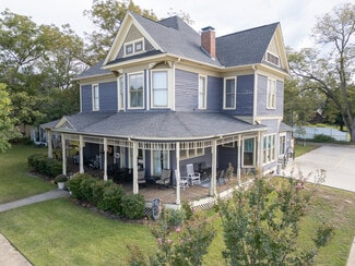 More details for 202 N Newsom St, Mineola, TX - Retail for Sale