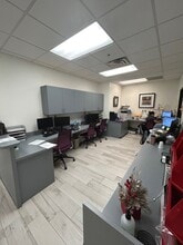 6141 Sunset Dr, South Miami, FL for lease Interior Photo- Image 2 of 6