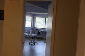 3321 Doris Ave, Ocean, NJ for lease Interior Photo- Image 1 of 10