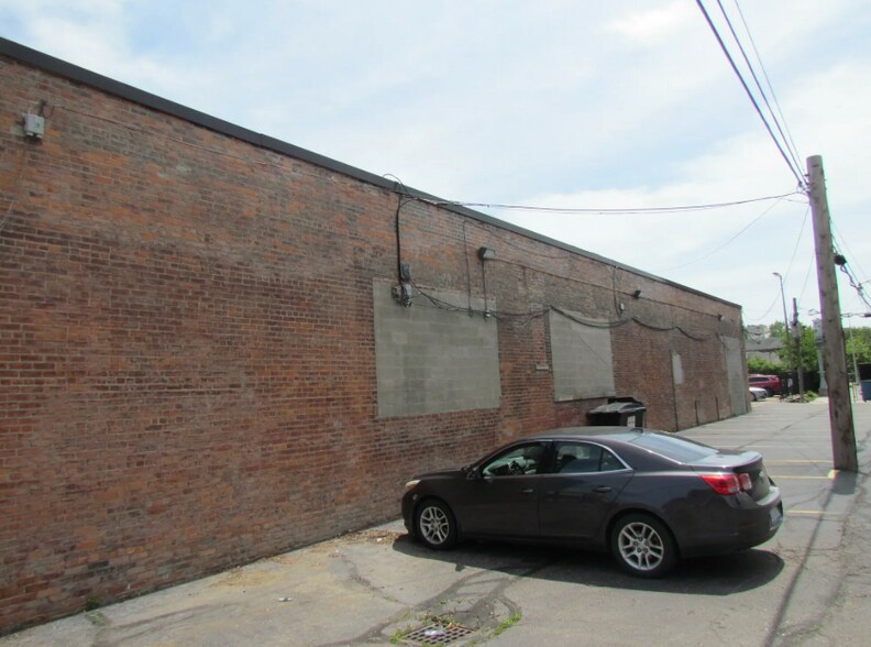 441 W Willis St, Detroit, MI à vendre - Photo du bâtiment - Image 2 de 2