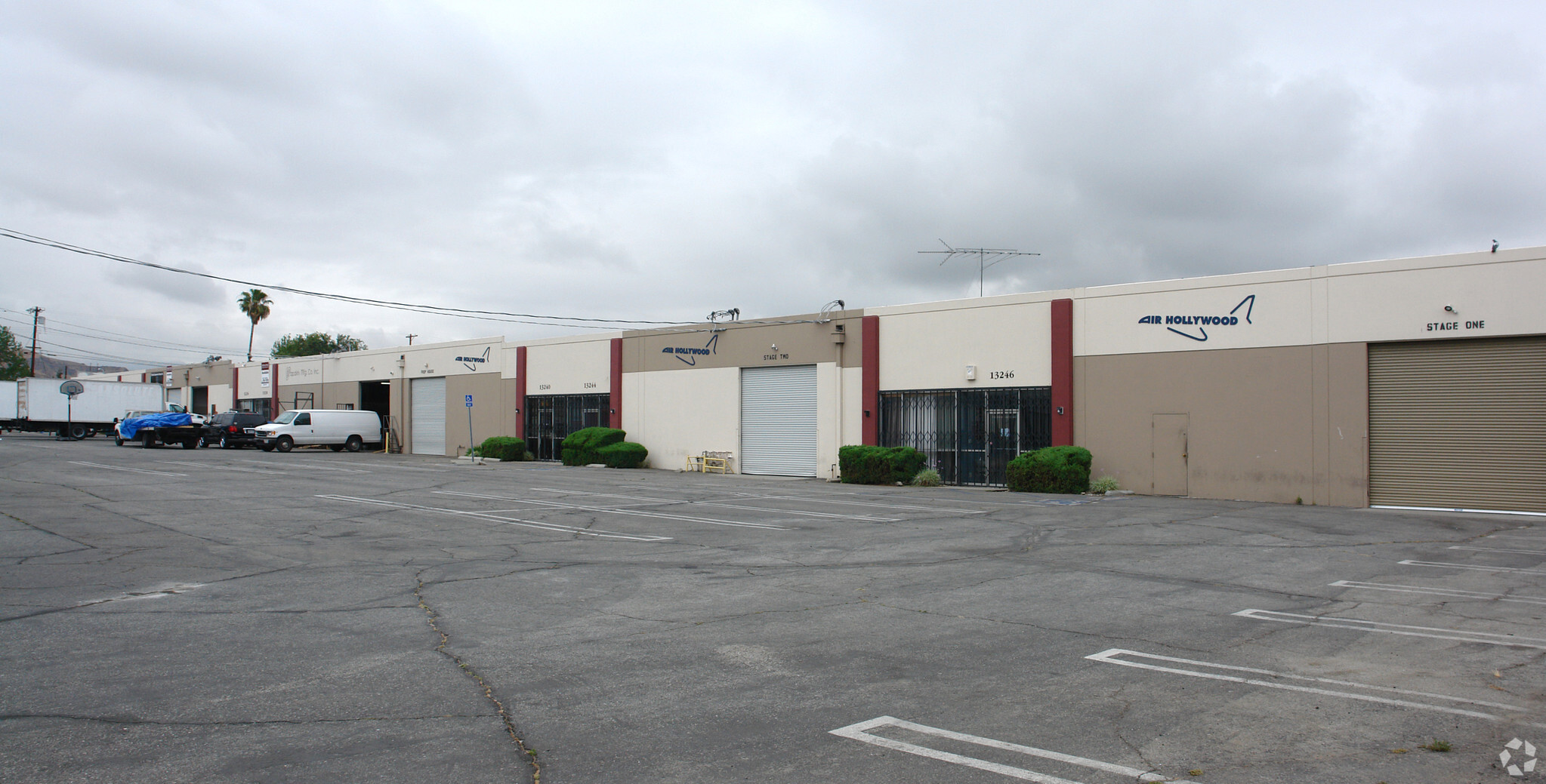 13230-13240 Weidner St, Pacoima, CA for lease Primary Photo- Image 1 of 4