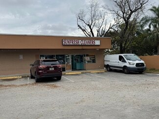 Plus de détails pour 1880 N Pine Island Rd, Plantation, FL - Commerce de détail à louer