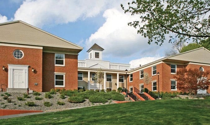 4001 E Genesee St, Syracuse, NY à louer Photo principale- Image 1 de 7