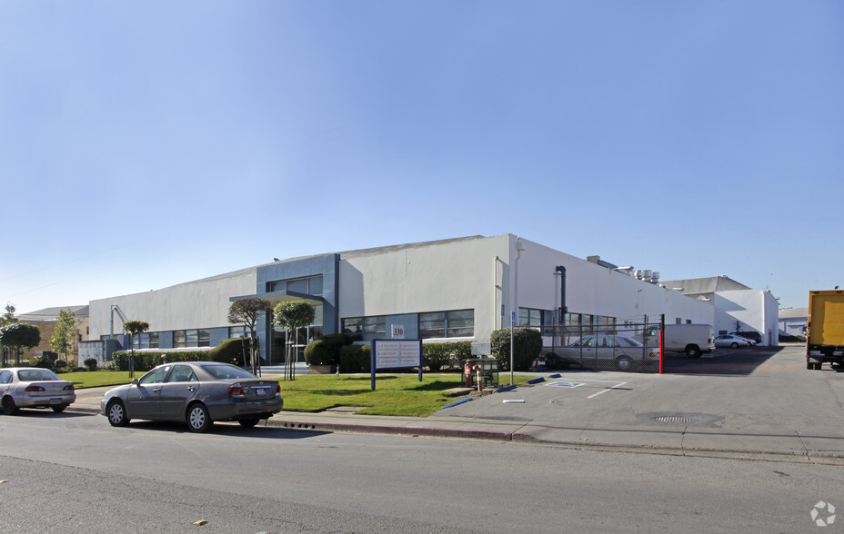 330 Shaw Rd, South San Francisco, CA for lease - Primary Photo - Image 1 of 17