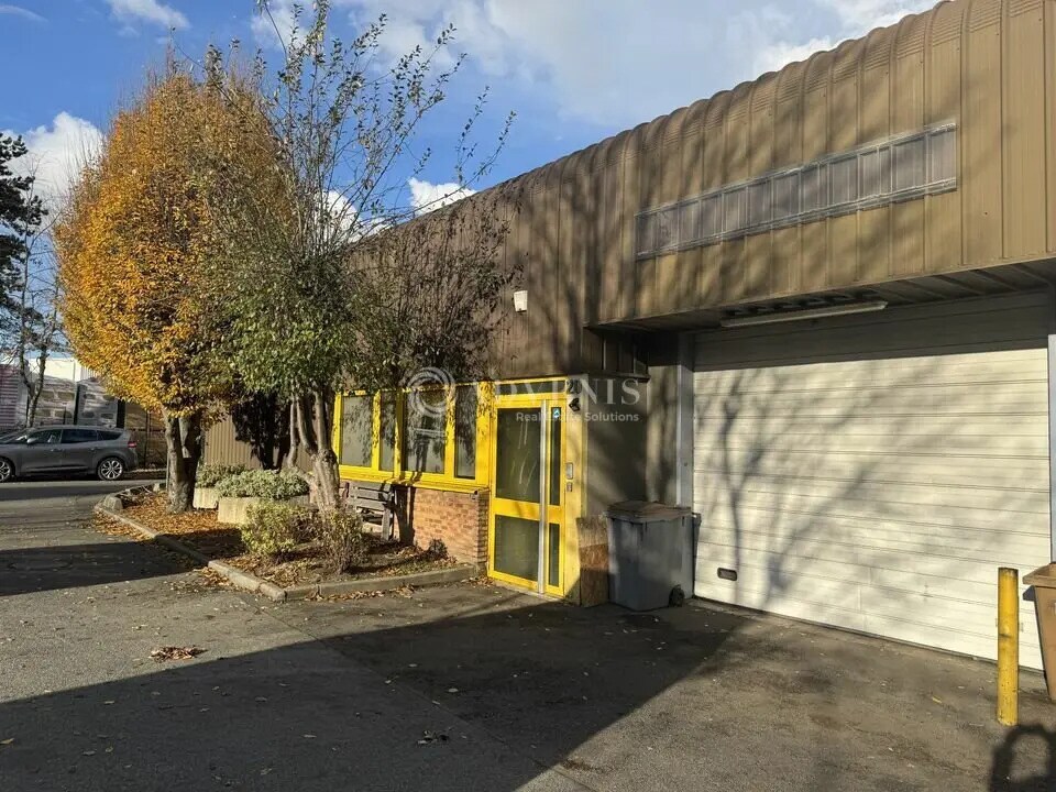 Flex dans Le Blanc-Mesnil à louer Photo du bâtiment- Image 1 de 7