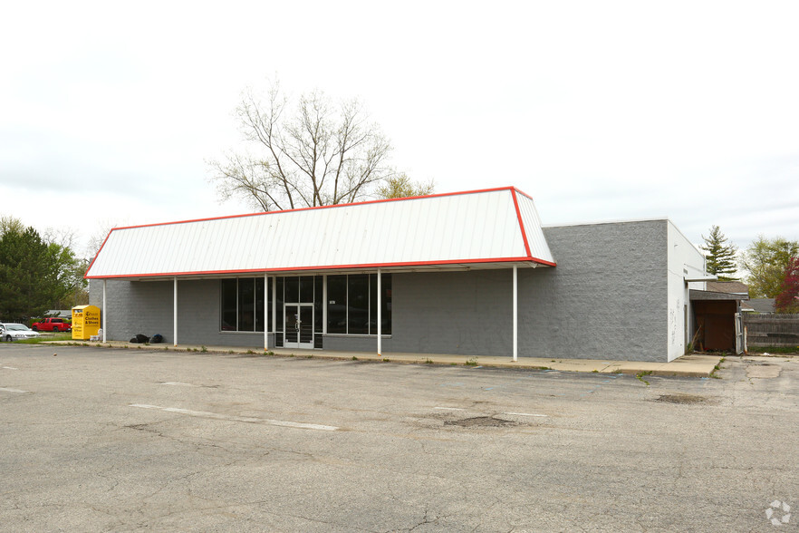 7067 N Saginaw Rd, Mount Morris, MI for lease - Primary Photo - Image 1 of 3