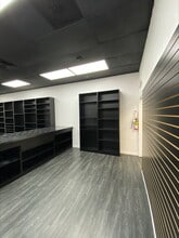 37600-37900 Van Dyke Ave, Sterling Heights, MI à louer Photo intérieure- Image 1 de 10