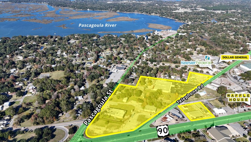1005 Denny Ave, Pascagoula, MS à louer - Photo du bâtiment - Image 3 de 5