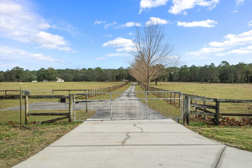 13496 S Oakview Ave, Floral City, FL for sale - Building Photo - Image 3 of 68