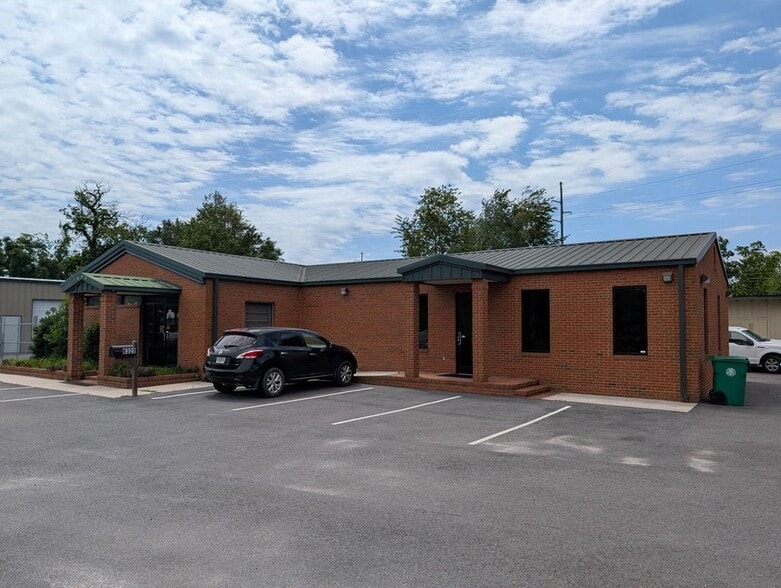 1321 W Hill Ave, Valdosta, GA for sale - Building Photo - Image 3 of 24