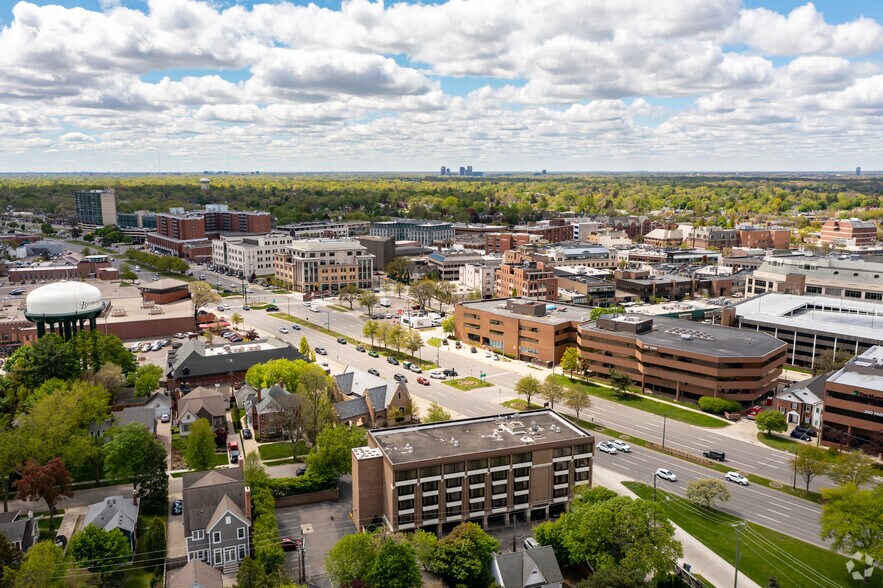 300 Park St, Birmingham, MI à louer - Aérien - Image 3 de 3