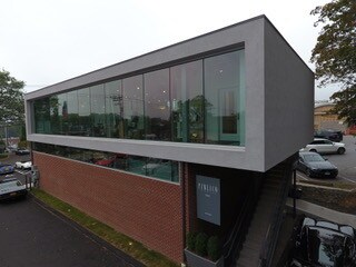 215 Elm St, New Canaan, CT à vendre - Photo du bâtiment - Image 2 de 11