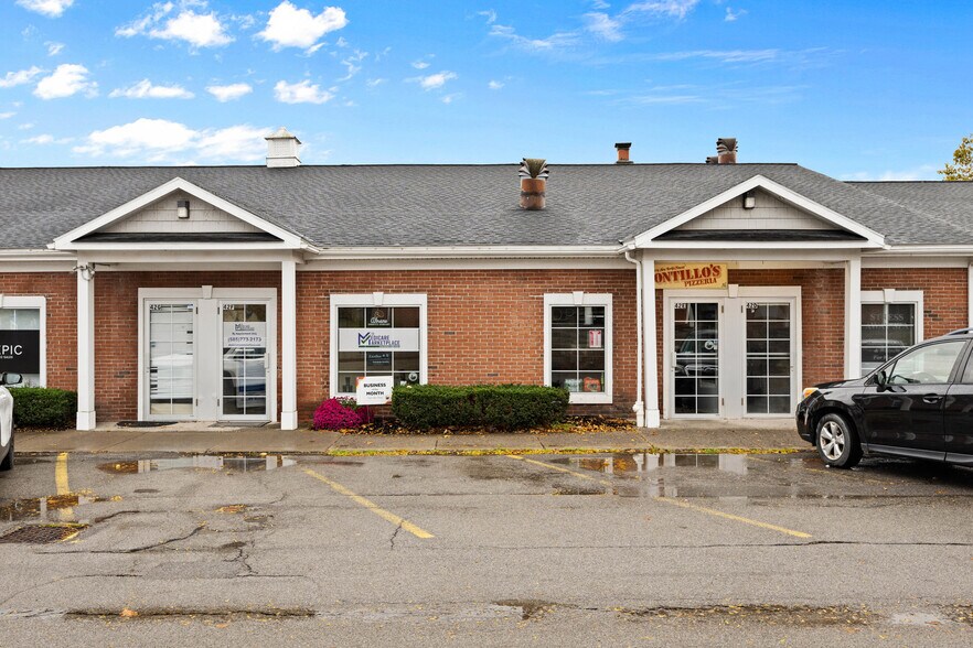 42 S Main St, Churchville, NY à louer - Photo du bâtiment - Image 2 de 18