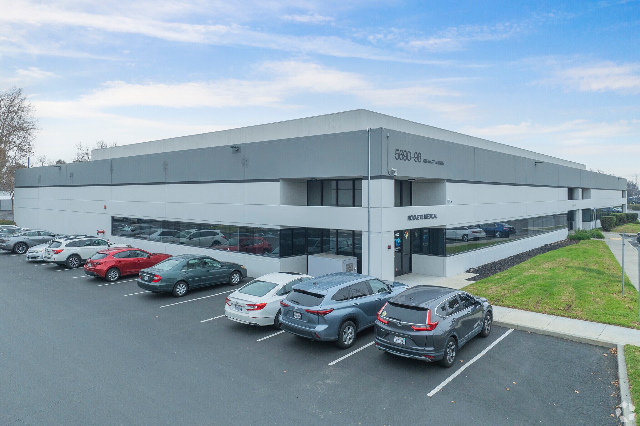 41300-41348 Christy St, Fremont, CA à louer Photo du bâtiment- Image 1 de 13