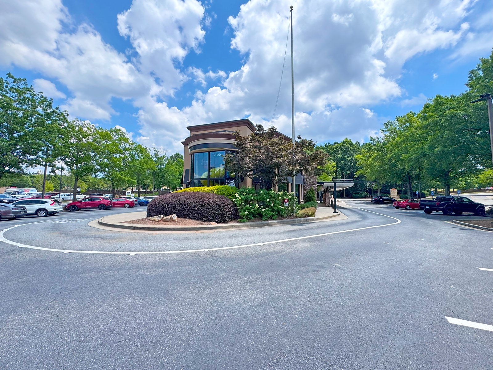 2020 Satellite Blvd, Duluth, GA for lease Building Photo- Image 1 of 6