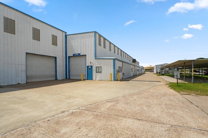 12602 FM-529, Houston, TX for lease - Building Photo - Image 3 of 24