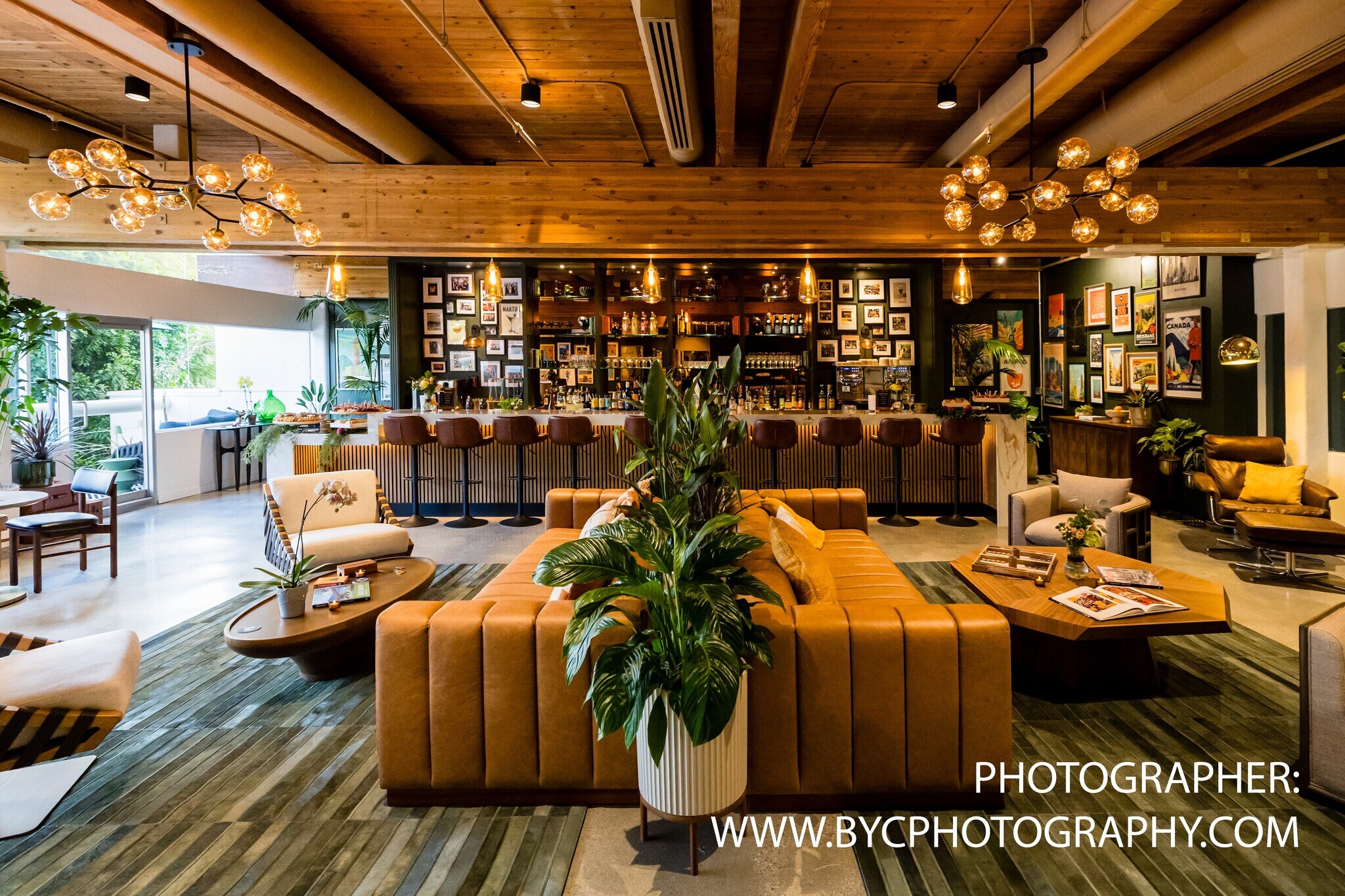 4444 W Lakeside Dr, Burbank, CA à louer Photo principale- Image 1 de 50