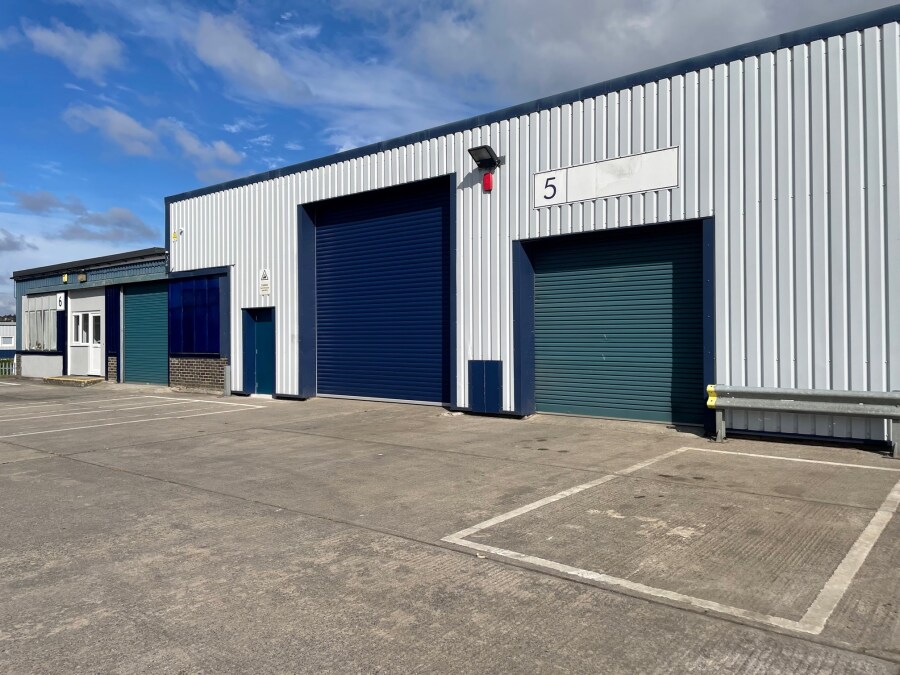 Strode Rd, Plymouth for lease Building Photo- Image 1 of 4