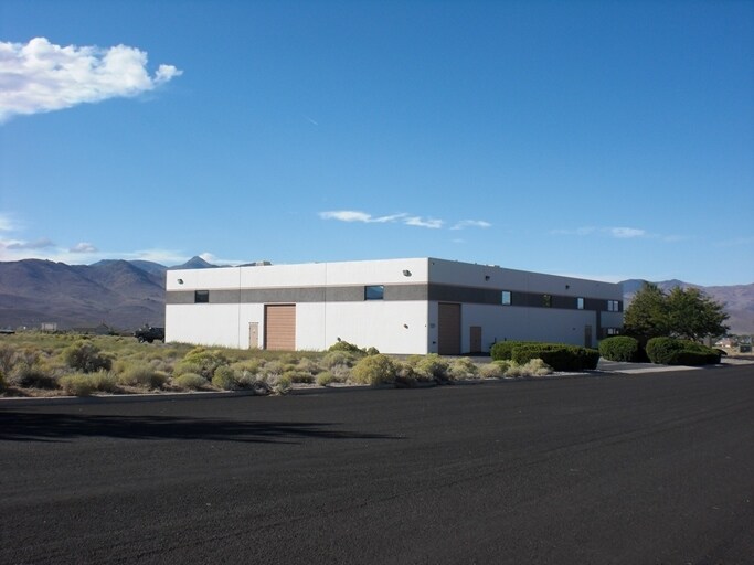 5 Airpark Vista Blvd, Dayton, NV for lease - Building Photo - Image 2 of 10