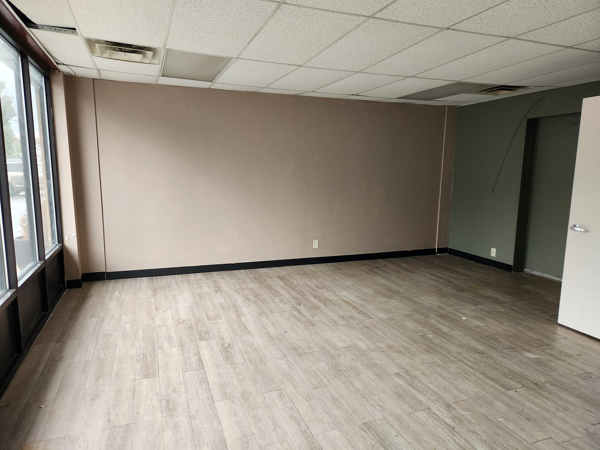 4119 Hixson Pike, Chattanooga, TN for lease Interior Photo- Image 1 of 5